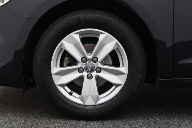 Blauw, metallic lak Gebruikt 2019 Audi A1 Sportback Proline Hatchback | € 15.950 (Eerlijke prijs) - Afbeelding 1/4