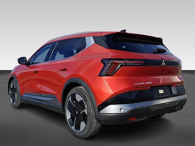 Nieuw Mitsubishi Eclipse Intense 22 kW (30 PK) 2026 Rood SUV