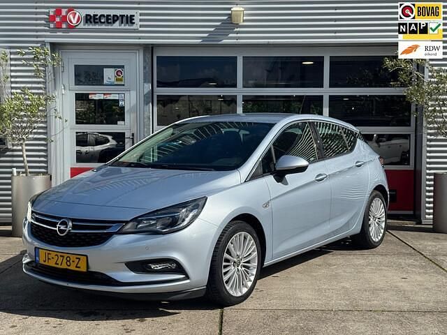 Grijs Gebruikt 2016 Opel Astra Innovation Stationwagen | € 12.750 (Eerlijke prijs) - Afbeelding 1/4