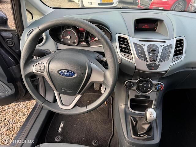 Occasion Ford Fiesta Limited 60 PK (44 kW) 2010 Grijs Hatchback