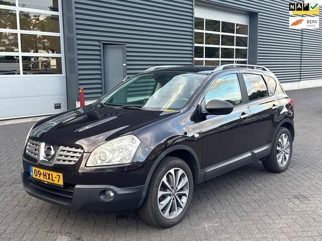 Paars Gebruikt 2009 Nissan Qashqai Nismo SUV | € 5.650 - Afbeelding 1/4