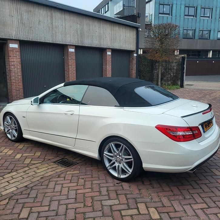Occasion Mercedes E250 AMG line 204 PK (150 kW) 2011 Cabriolet