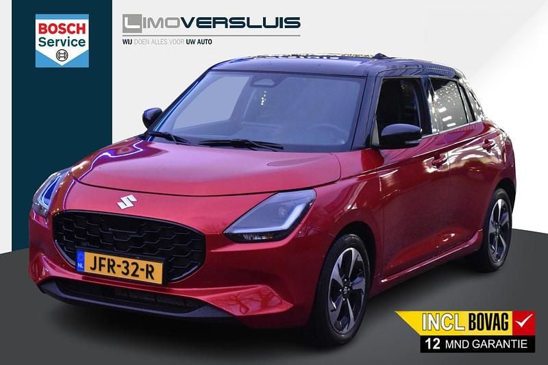 Rood Occasion 2025 Suzuki Swift Style Hatchback | € 22.850 (Iets duurder) - Afbeelding 1/4