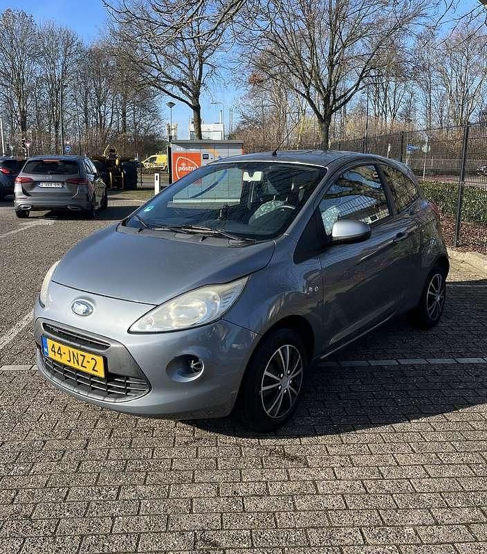 Occasion Ford Ka Trend 69 PK (50 kW) 2009 Grijs Hatchback