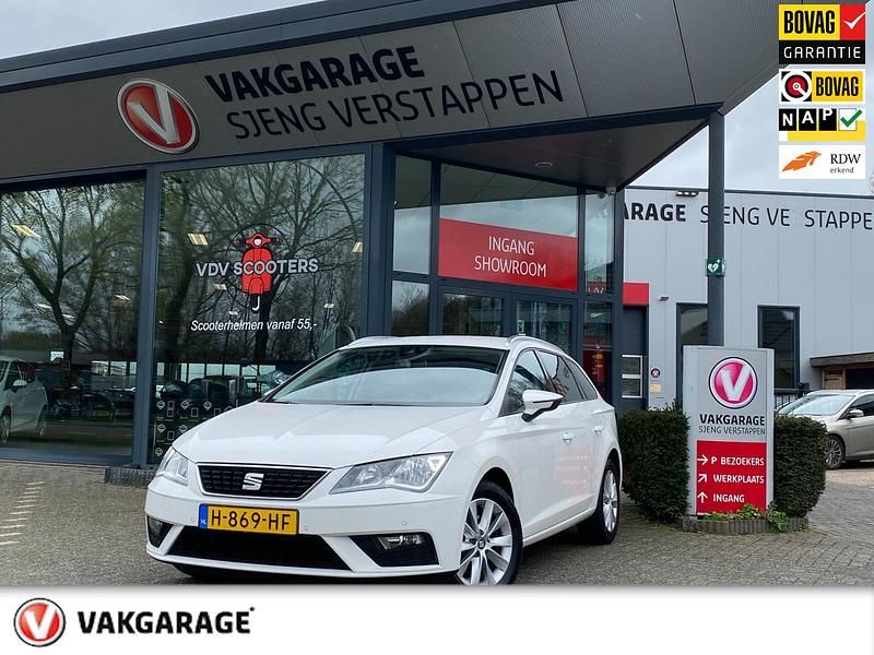 Wit Gebruikt 2020 Seat Leon Style Stationwagen | € 12.895 (Eerlijke prijs) - Afbeelding 1/4