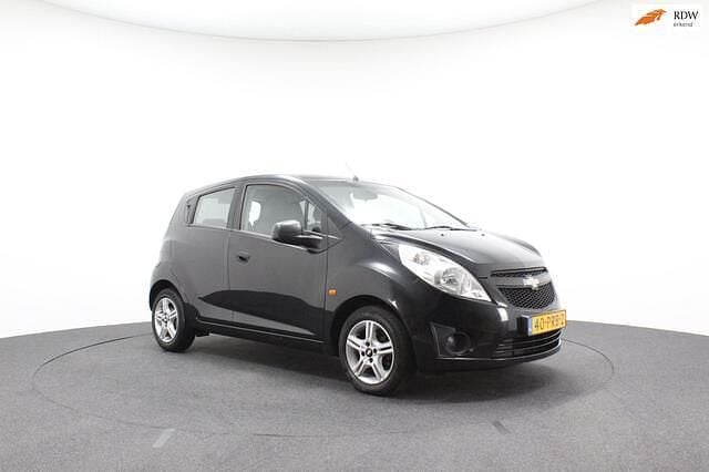 Zwart Gebruikt 2011 Chevrolet Spark Hatchback | € 3.750 (Eerlijke prijs) - Afbeelding 1/4