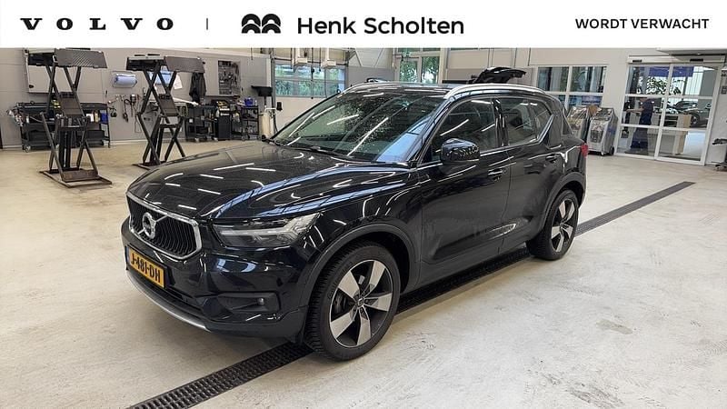 Zwart Gebruikt 2020 Volvo XC40 Business Edition SUV | € 26.950 (Eerlijke prijs) - Afbeelding 1/4