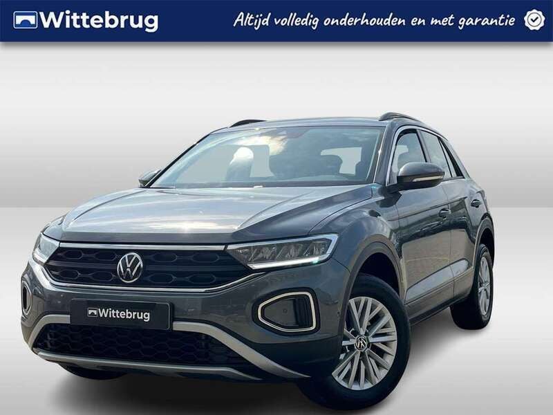 Grijs Gebruikt 2022 VW T-Roc Life SUV | € 28.450 (Goede deal) - Afbeelding 1/2