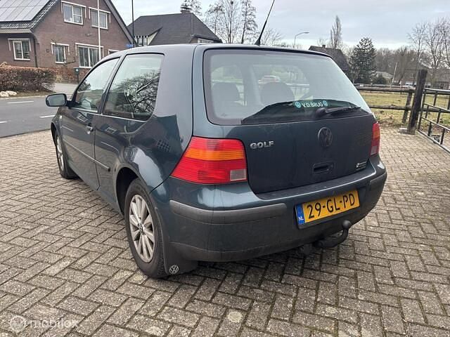 Occasion VW Golf IV Trendline 75 PK (55 kW) 2001 Groen (metallic) Hatchback
