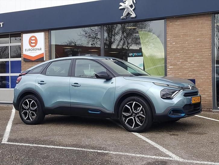 Blauw Occasion 2022 Citroën e-C4 Feel Hatchback | € 17.785 (Eerlijke prijs) - Afbeelding 1/4