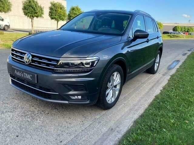 Grijs Occasion 2018 VW Tiguan Highline SUV | € 29.450 (Iets duurder) - Afbeelding 1/4