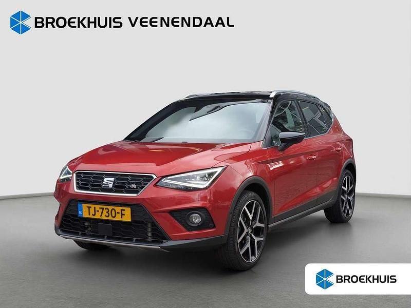Rood Gebruikt 2018 Seat Arona Beats SUV | € 17.400 (Eerlijke prijs) - Afbeelding 1/4