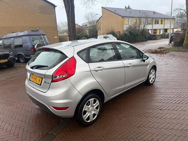 Occasion Ford Fiesta 60 PK (44 kW) 2011 Grijs Hatchback