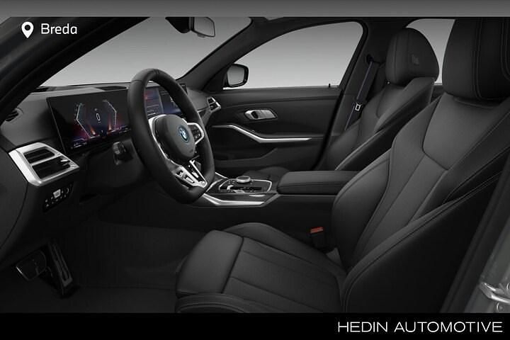 Nieuw BMW 330e M Sport 2025 Grijs Sedan