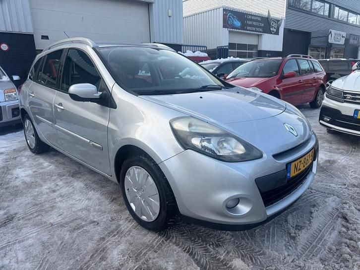 Occasion Renault Clio IV Collection 88 PK (64 kW) 2012 Stationwagen