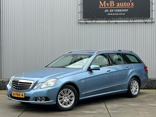 Blauw Gebruikt 2011 Mercedes 300 Elegance Stationwagen | € 9.995 - Afbeelding 1/4