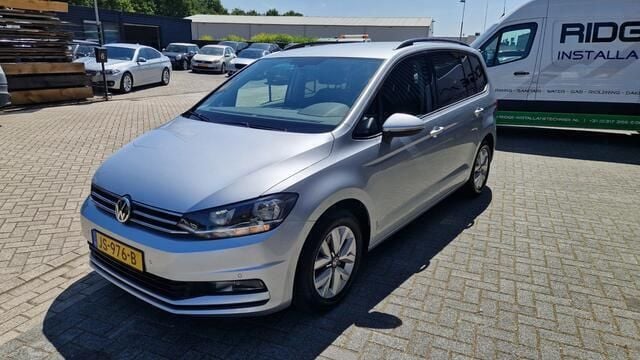 Occasion VW Touran Comfortline 110 PK (80 kW) 2016 Grijs MPV