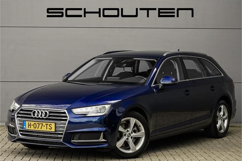 Blauw Gebruikt 2019 Audi A4 Sport Stationwagen | € 22.900 (Goede deal) - Afbeelding 1/3