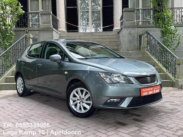 Grijs Gebruikt 2017 Seat Ibiza Style Hatchback | € 8.745 (Goede deal) - Afbeelding 1/4