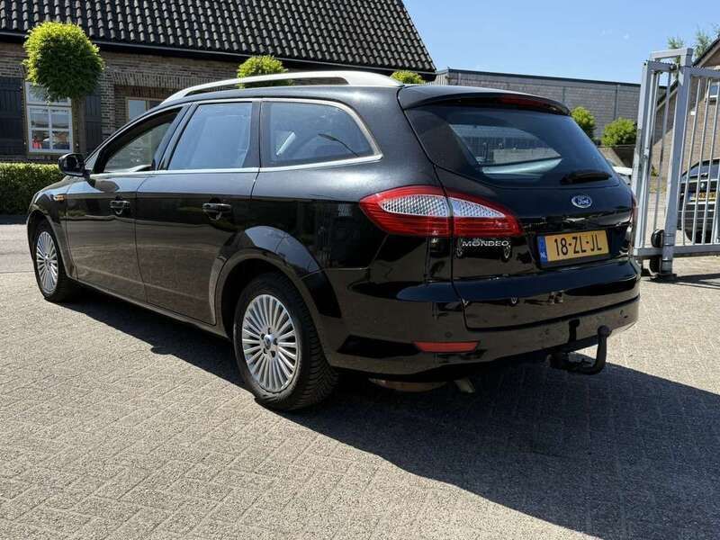Occasion Ford Mondeo Titanium 126 PK (92 kW) 2008 Zwart Stationwagen