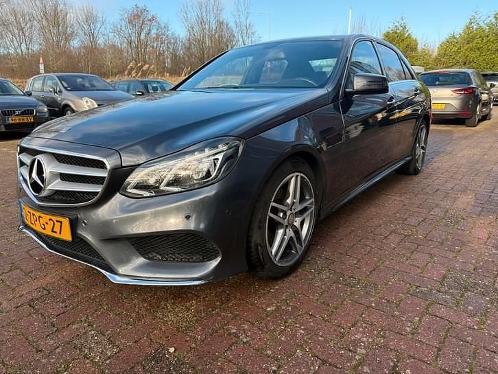 Gebruikt 2015 Mercedes E300 AMG | € 10.450 (Super prijs) - Afbeelding 1/4