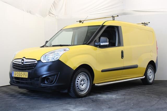 Occasion Opel Combo Edition 97 PK (71 kW) 2018 Geel Van