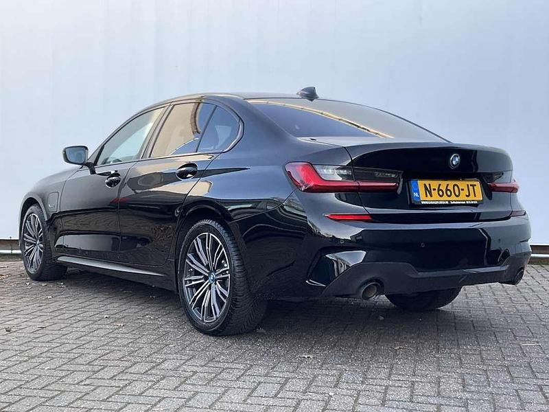 Occasion BMW 320e M Sport 2021 Zwart Sedan