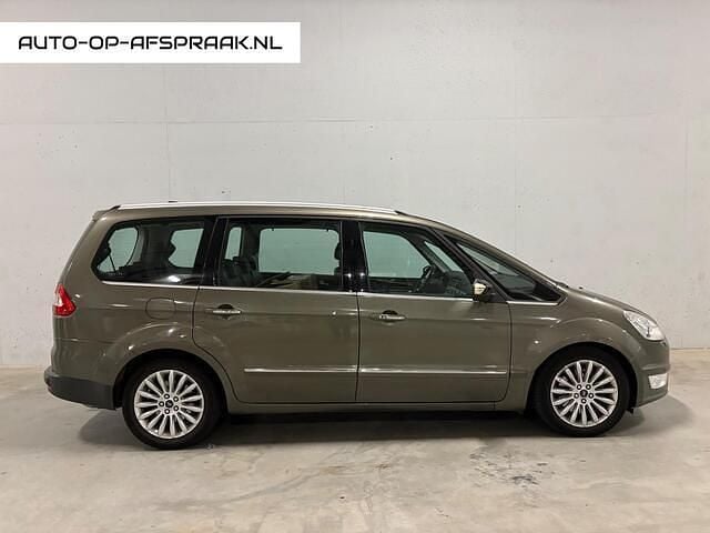 Groen Gebruikt 2010 Ford Galaxy Titanium MPV | € 6.988 - Afbeelding 1/4