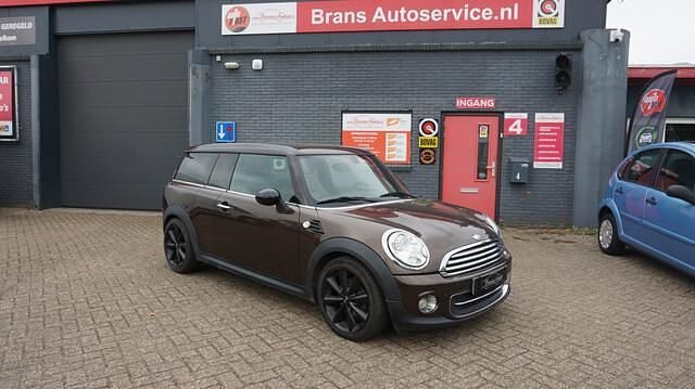 Bruin Gebruikt 2010 Mini Cooper Hatchback | € 6.250 (Eerlijke prijs) - Afbeelding 1/4
