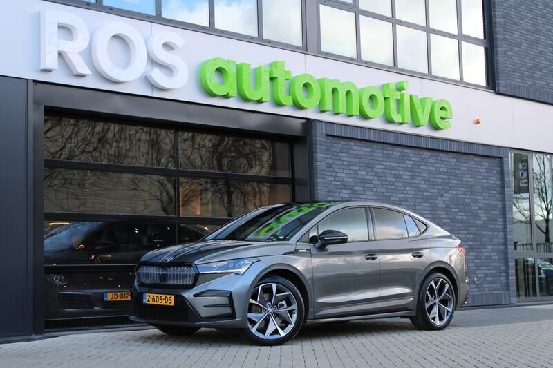Grijs Gebruikt 2024 Skoda Enyaq iV RS SUV | € 43.950 (Super prijs) - Afbeelding 1/4