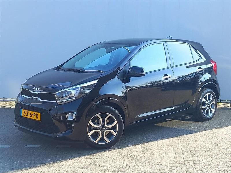 Zwart, metallic lak Gebruikt 2024 Kia Picanto Hatchback | € 16.940 (Eerlijke prijs) - Afbeelding 1/4