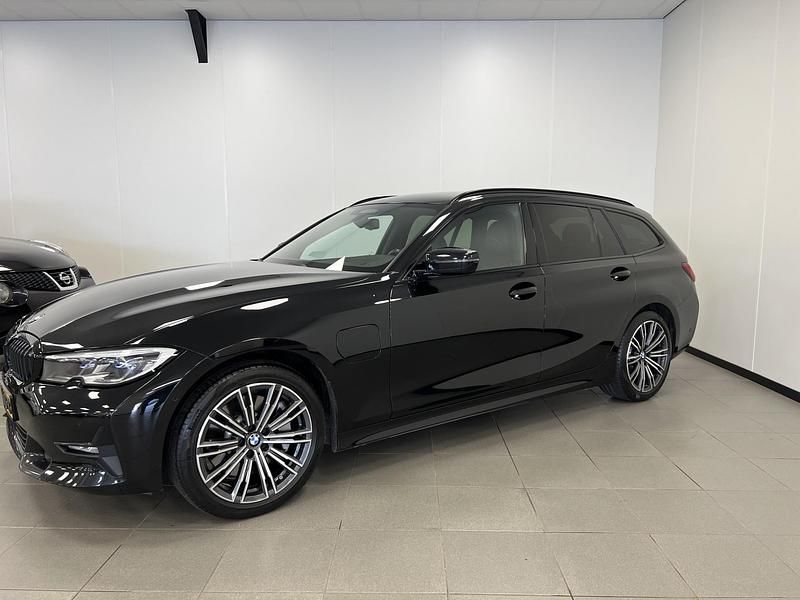 Occasion BMW 330e Executive 2021 Zwart Stationwagen