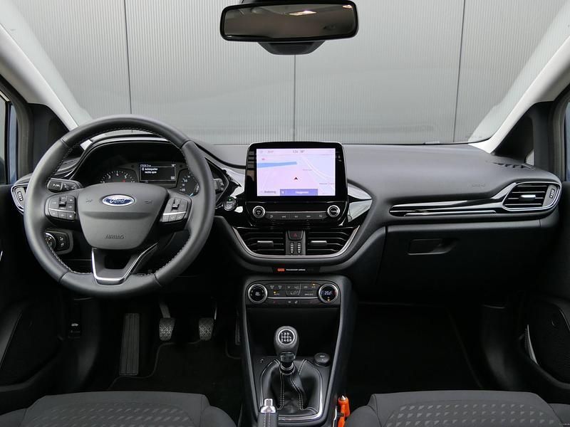 Occasion Ford Fiesta Titanium 2021 Blauw Hatchback