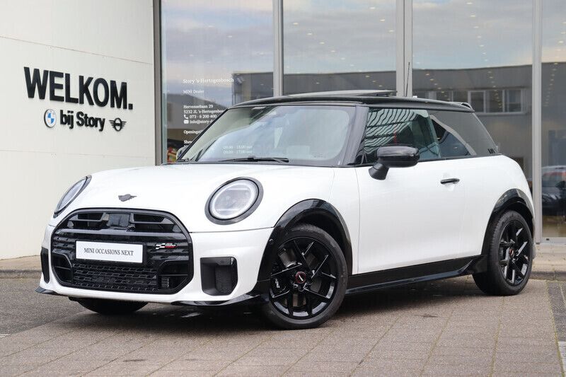 Wit Gebruikt 2025 Mini John Cooper Works Hatchback | € 42.450 - Afbeelding 1/4