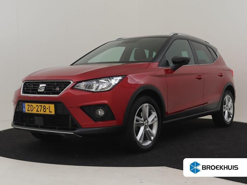 Rood Occasion 2018 Seat Arona Business SUV | € 18.695 (Eerlijke prijs) - Afbeelding 1/4