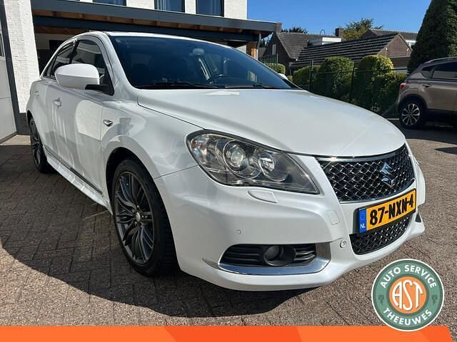 Occasion Suzuki Kizashi Sport 178 PK (130 kW) 2011 Wit Sedan