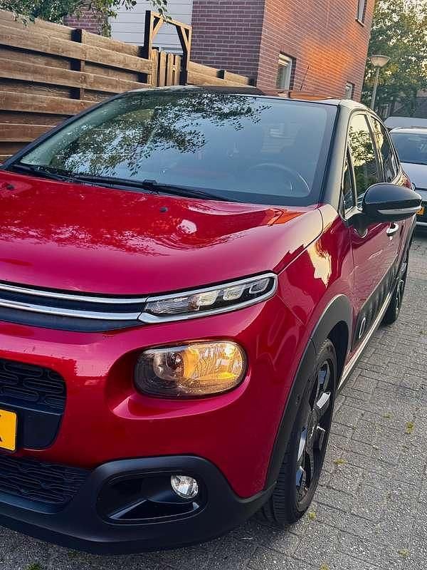 Rood Gebruikt 2018 Citroën C3 Hatchback | € 8.999 (Eerlijke prijs) - Afbeelding 1/4