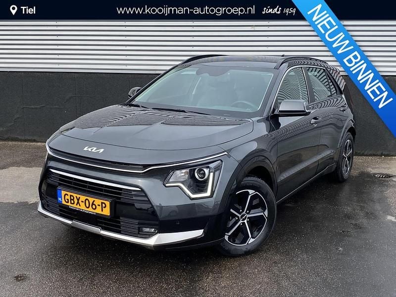 Interstellar grey Gebruikt 2024 Kia Niro SUV | € 31.400 (Super prijs) - Afbeelding 1/4
