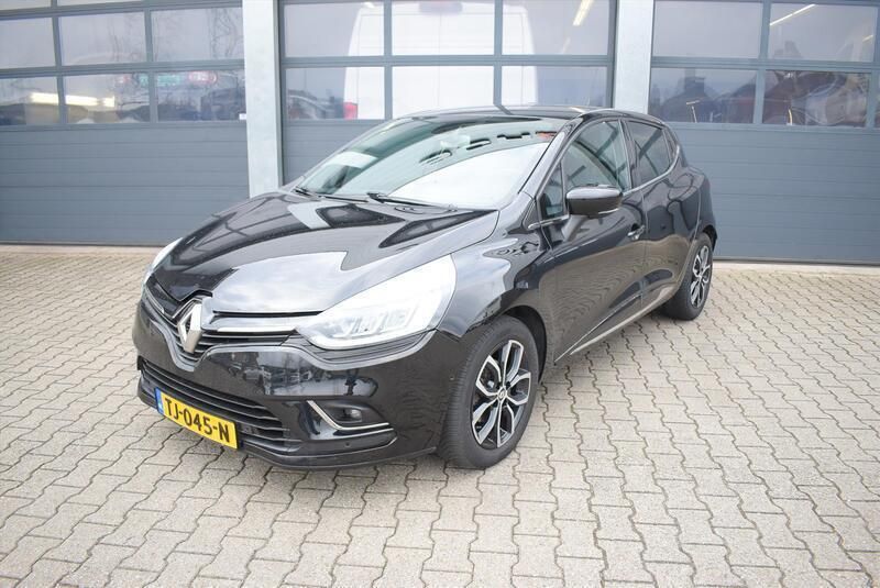 Zwart Gebruikt 2018 Renault Clio IV Intens Hatchback | € 13.830 (Iets duurder) - Afbeelding 1/4