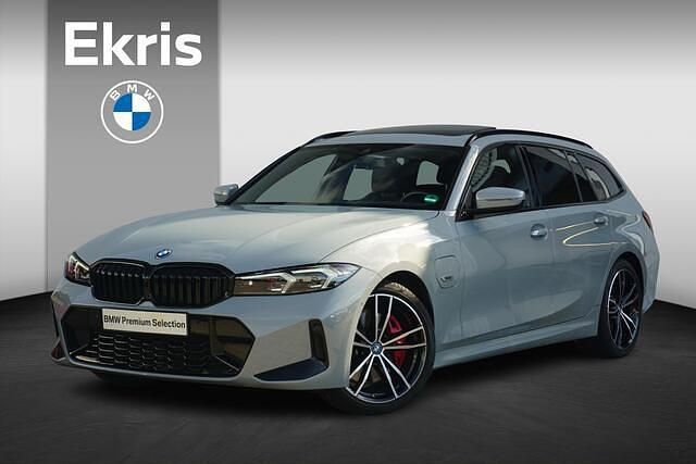 Grijs Gebruikt 2023 BMW 320 Stationwagen | € 42.950 (Duur) - Afbeelding 1/4