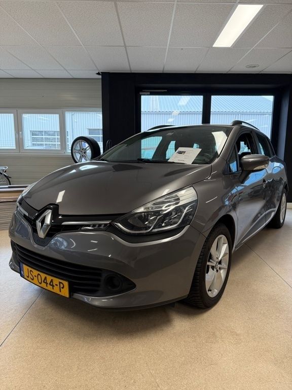 Stationwagon Gebruikt 2016 Renault Clio GrandTour Expression Stationwagen | € 6.950 (Iets duurder) - Afbeelding 1/4