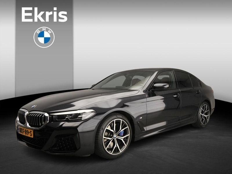 Carbonzwart metallic Gebruikt 2021 BMW 540 Comfort Edition Sedan | € 55.900 (Eerlijke prijs) - Afbeelding 1/4