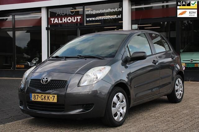 Grijs Gebruikt 2008 Toyota Yaris Sol Hatchback | € 3.950 (Eerlijke prijs) - Afbeelding 1/4