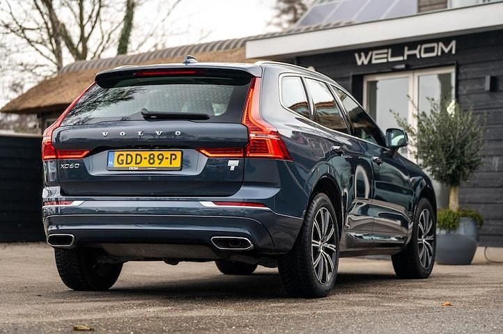 Occasion Volvo XC60 Inscription 303 PK (222 kW) 2021 Blauw SUV