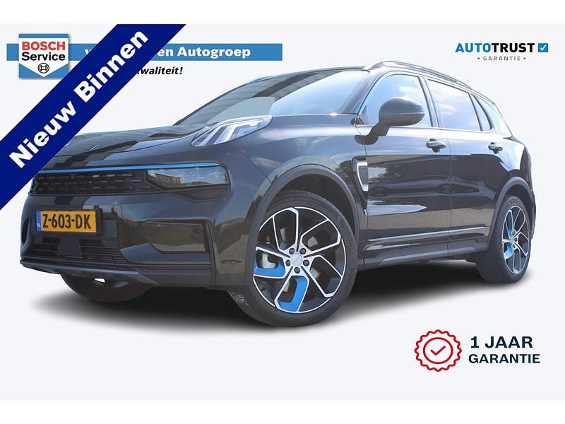 Zwart Gebruikt 2024 Lynk & Co 01 SUV | € 31.950 (Iets duurder) - Afbeelding 1/4