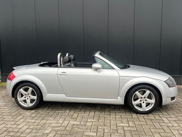Occasion Audi TT Roadster 150 PK (110 kW) 2002 Grijs Cabriolet