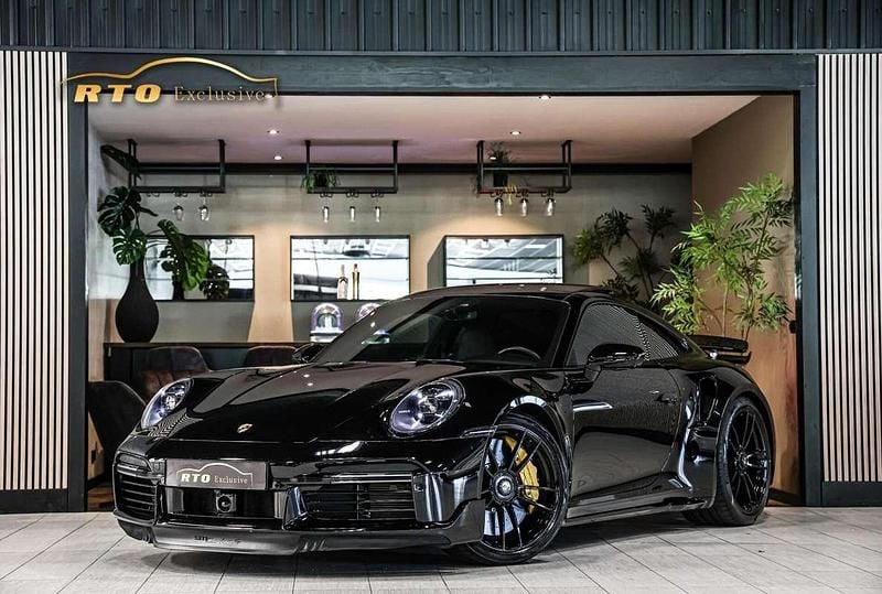 Zwart Gebruikt 2022 Porsche 992 Coupé | € 265.000 (Super prijs) - Afbeelding 1/4
