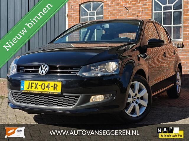 Zwart Occasion 2012 VW Polo Highline Hatchback | € 7.450 (Iets duurder) - Afbeelding 1/4