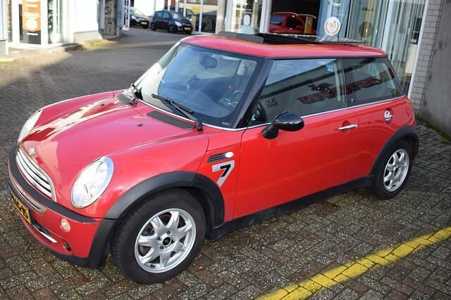 Occasion Mini ONE Seven 90 PK (66 kW) 2006 Rood Hatchback