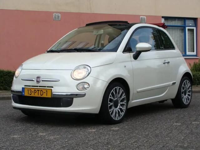 Wit Gebruikt 2011 Fiat 500C Lounge Cabriolet | € 6.449 (Eerlijke prijs) - Afbeelding 1/4